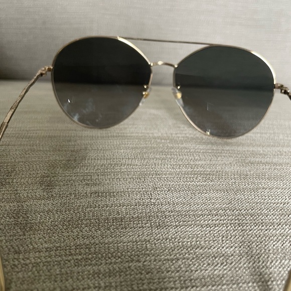 NWOT GIVENCHY oval oversized aviators - Picture 3 of 10